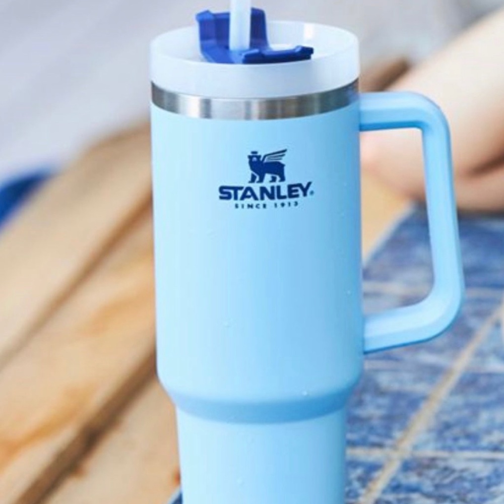 Brand New Stanley 40oz Adventure Quencher tumbler.  Color Cornflower Blue